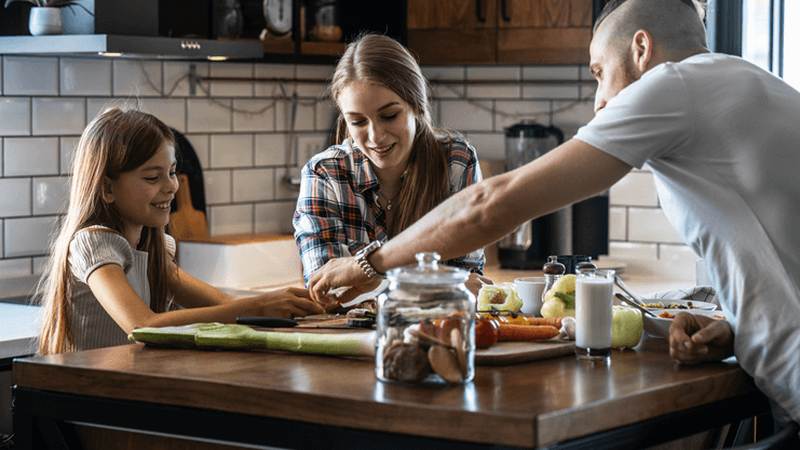 Budgeting Tips for Low-Income Families in Colorado